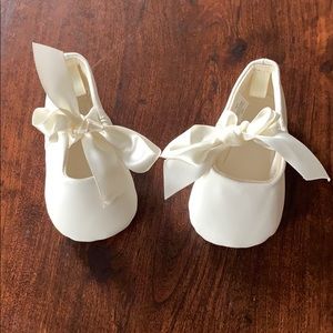 Ballerina style shoes